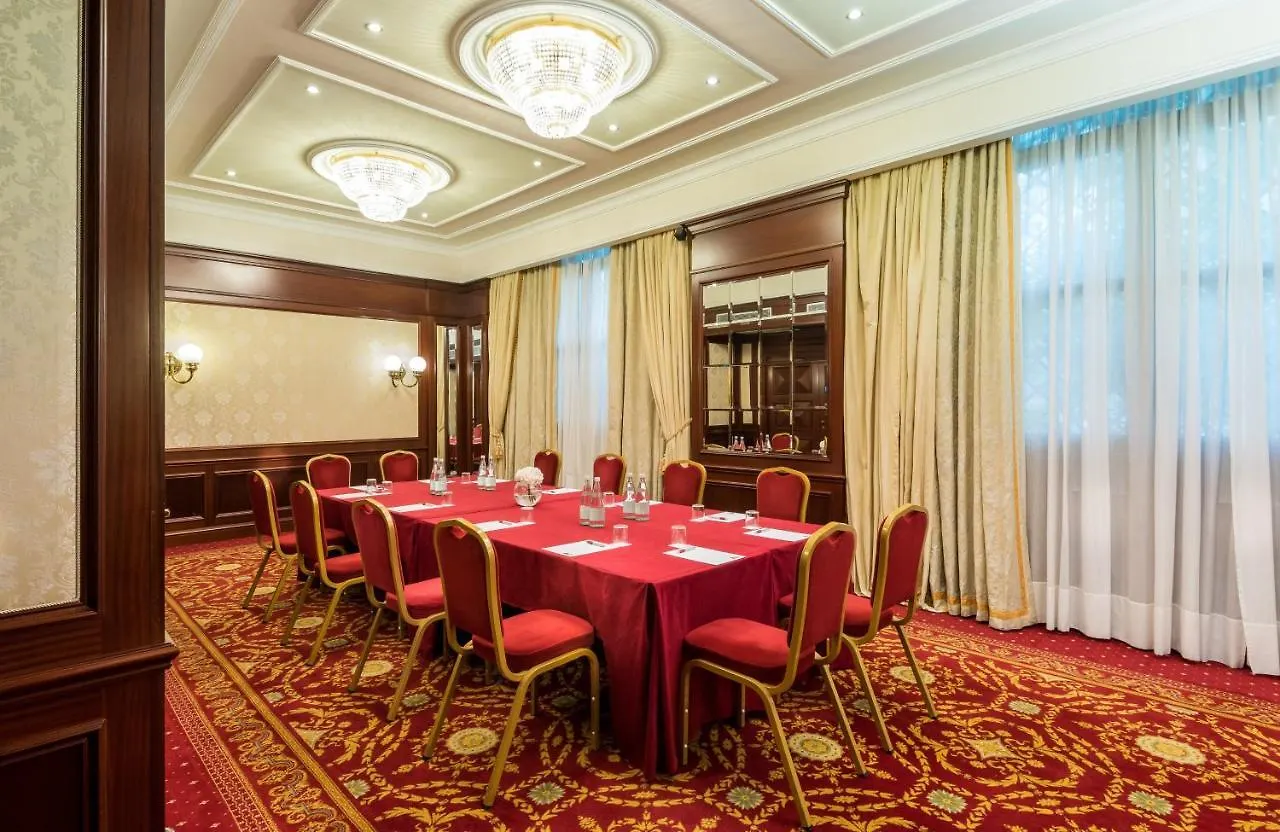 Leonardo Hotel Milan City Center