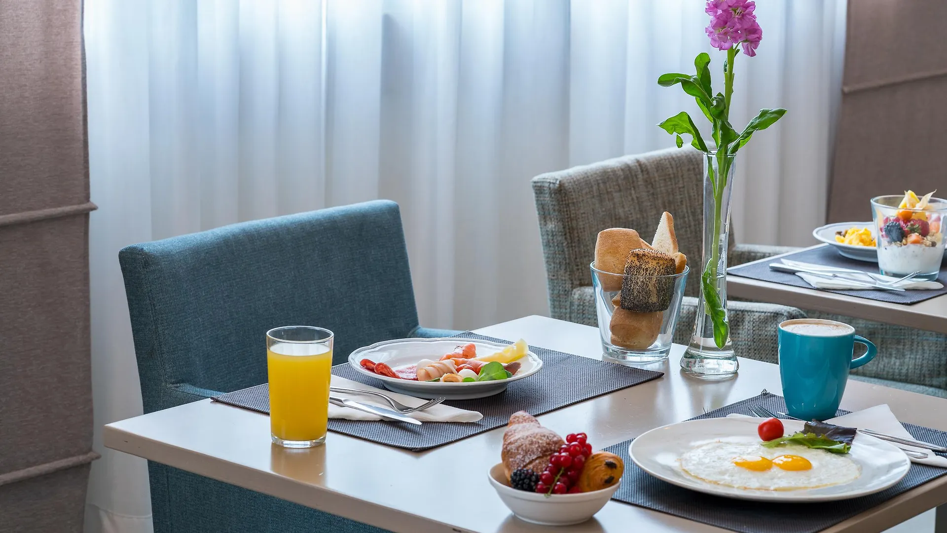 Leonardo Hotel Milan City Center 4*,  Italien